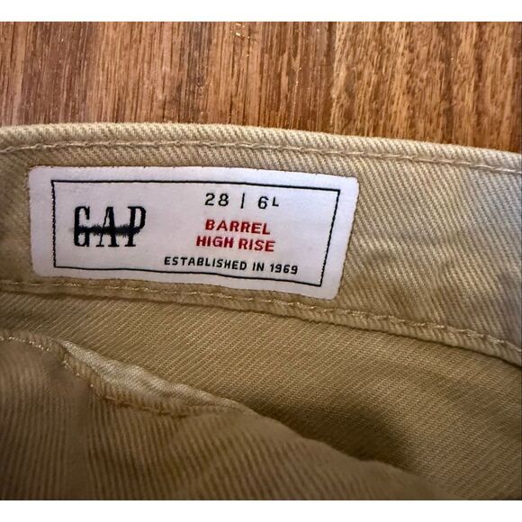 Gap NWOT tan high rise barrel jeans size 6/28 tall - Picture 3 of 9